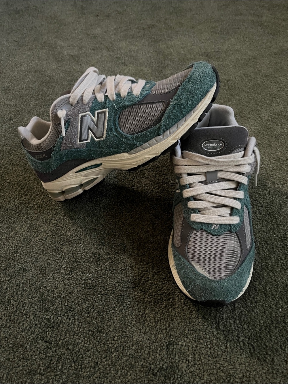 New Balance Kids Teal and Gray Suede Mesh Sneakers